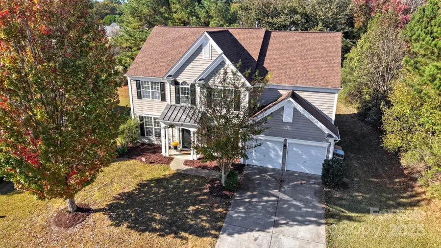 8300 White Horse Drive, Waxhaw, NC 28173 - Image #2