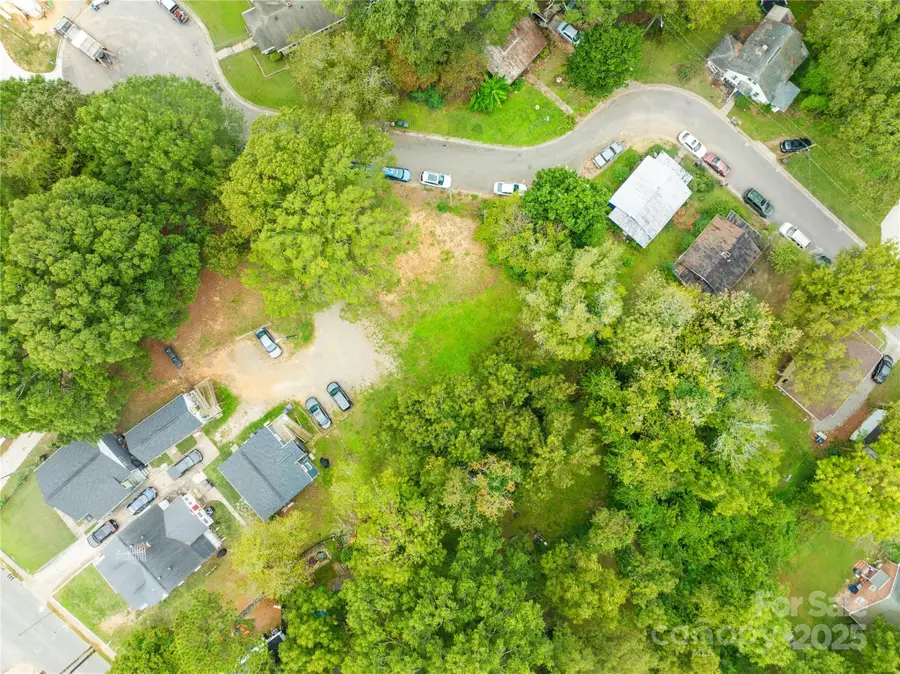 000 Broadway Court, Statesville, NC 28677 - Image #2