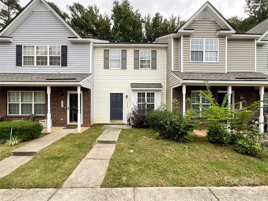 7841 Petrea Lane, Charlotte, NC 28227 - Image #3