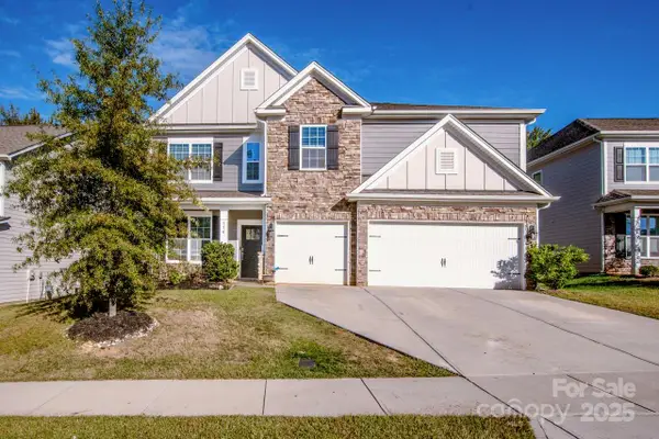 110 W Northstone Road, Mooresville, NC 28115