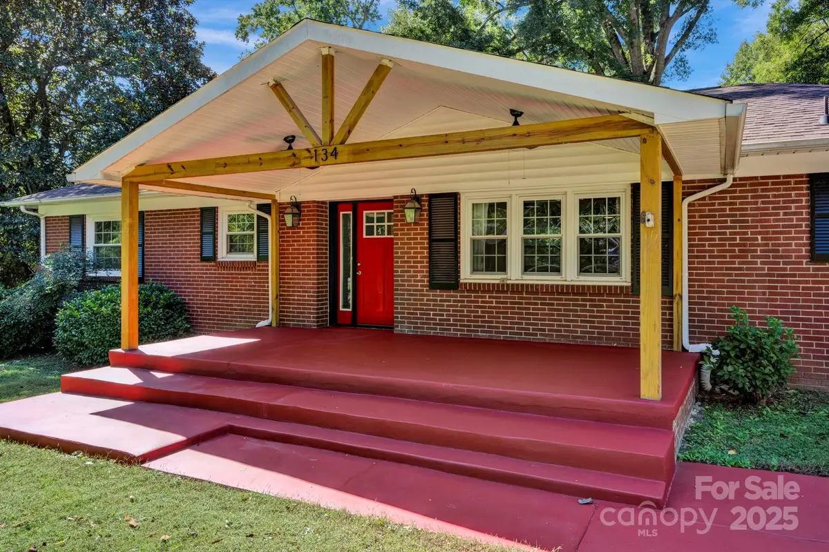 134 Birchwood Drive, Charlotte, NC 28214 - Image #1