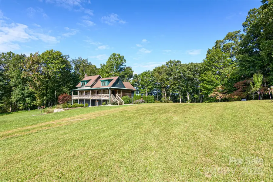 45 Mack Hill Drive, Hendersonville, NC 28739 - Image #3