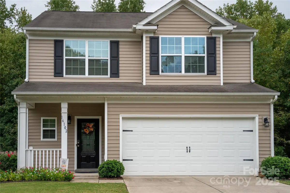 16102 Long Talon Way, Charlotte, NC 28278 - Image #1