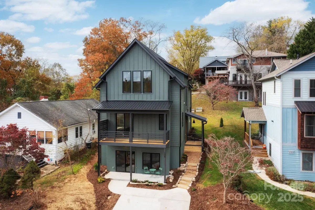 135 Swannanoa Avenue, Asheville, NC 28806 - Image #1