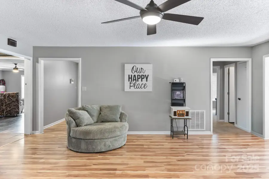 26 Sydney Lane, Asheville, NC 28806 - Image #3