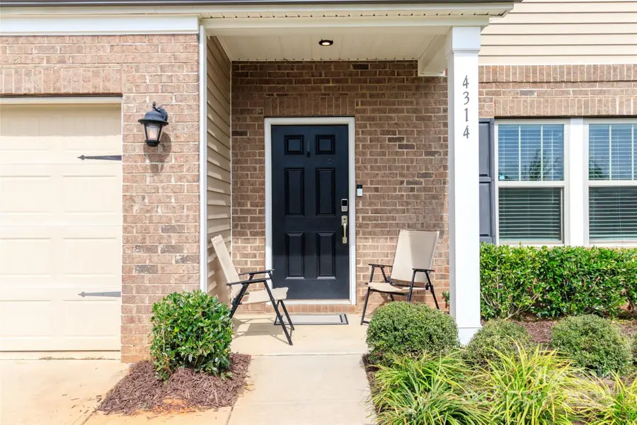 4314 Collingham Drive, Charlotte, NC 28273 - Image #3