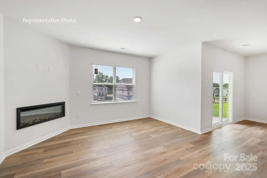 5529 Pamplona Way, Charlotte, NC 28214 - Image #3