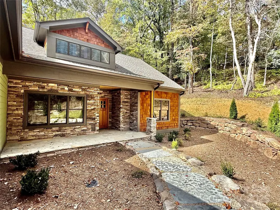 230 Catatoga Path, Brevard, NC 28712 - Image #2