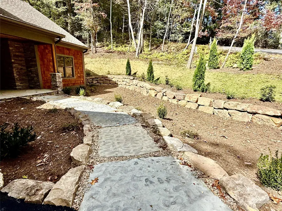 230 Catatoga Path, Brevard, NC 28712 - Image #3