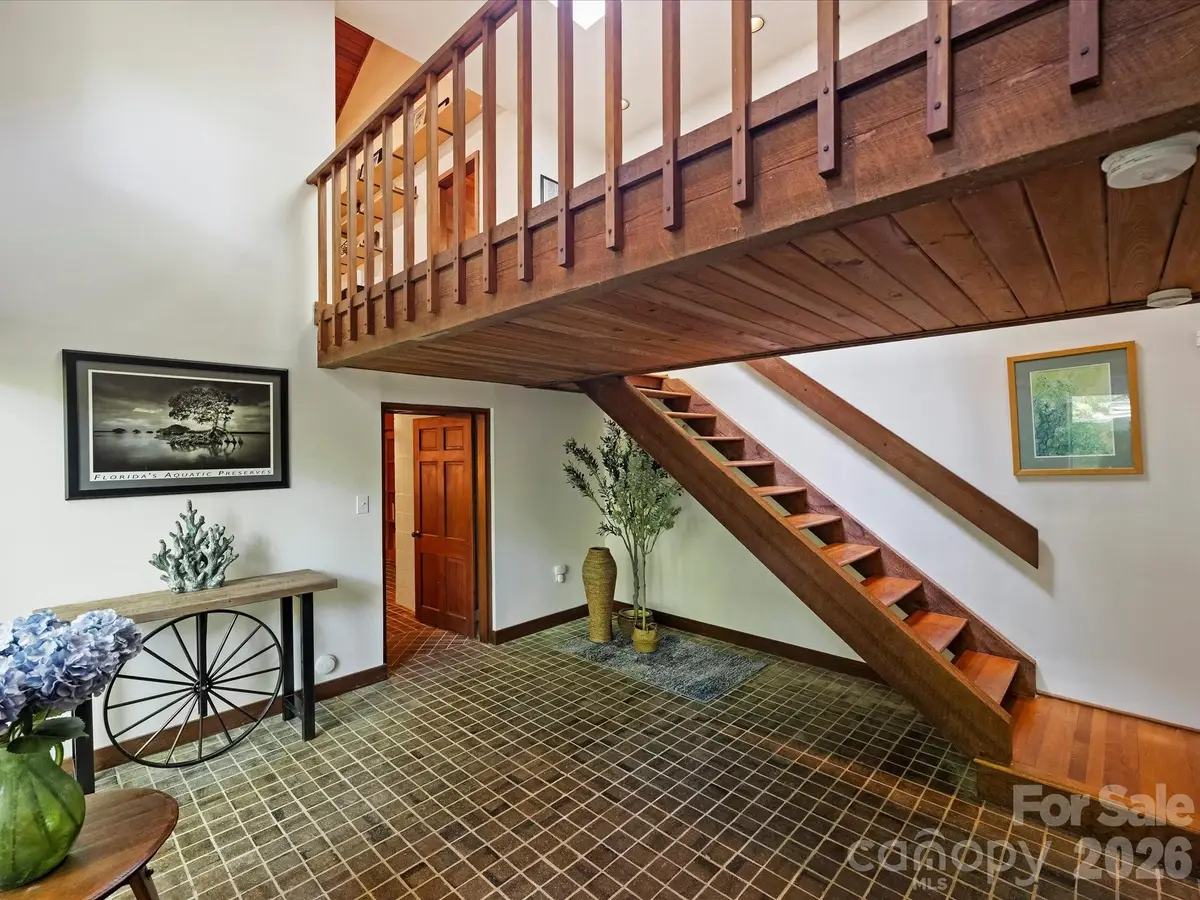 5624 Glenkirk Road, Charlotte, NC 28210 - Image #1