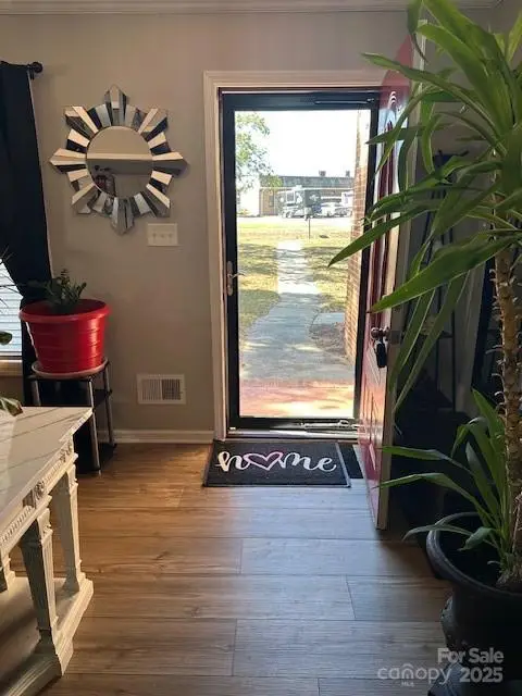 847 Kathryn Drive Se, Concord, NC 28025 - Image #2