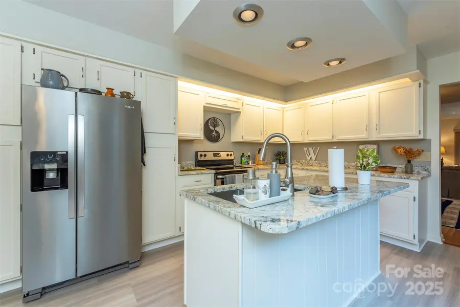 115 Clubwood Court, Asheville, NC 28803 - Image #3