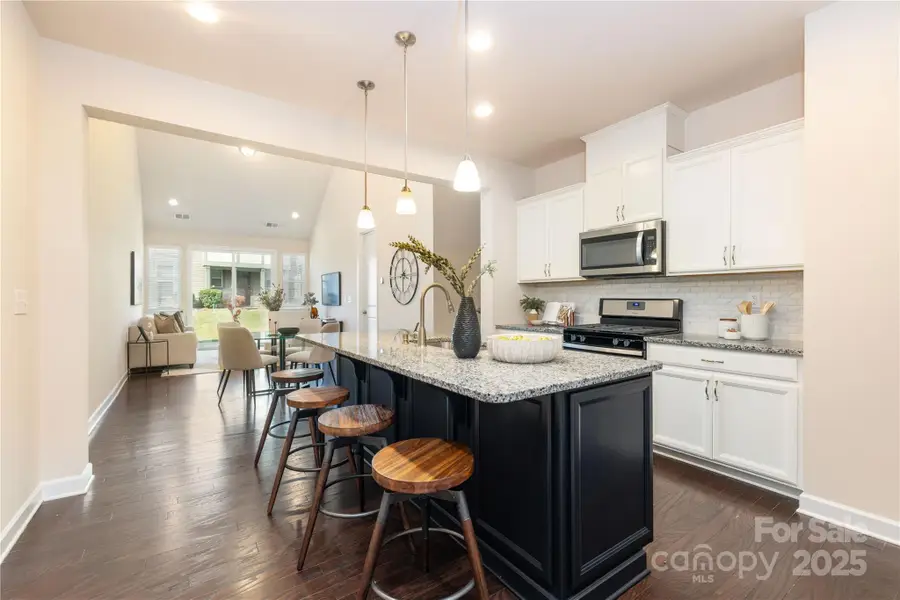 9320 Glenburn Lane, Charlotte, NC 28278 - Image #3