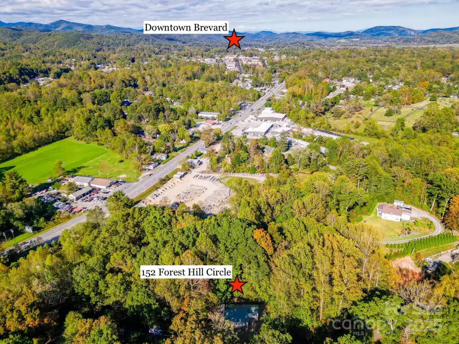 152 Forest Hill Circle, Brevard, NC 28712 - Image #2