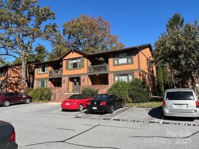1753 Haywood Manor Road #B, Hendersonville, NC 28791 - Image #2