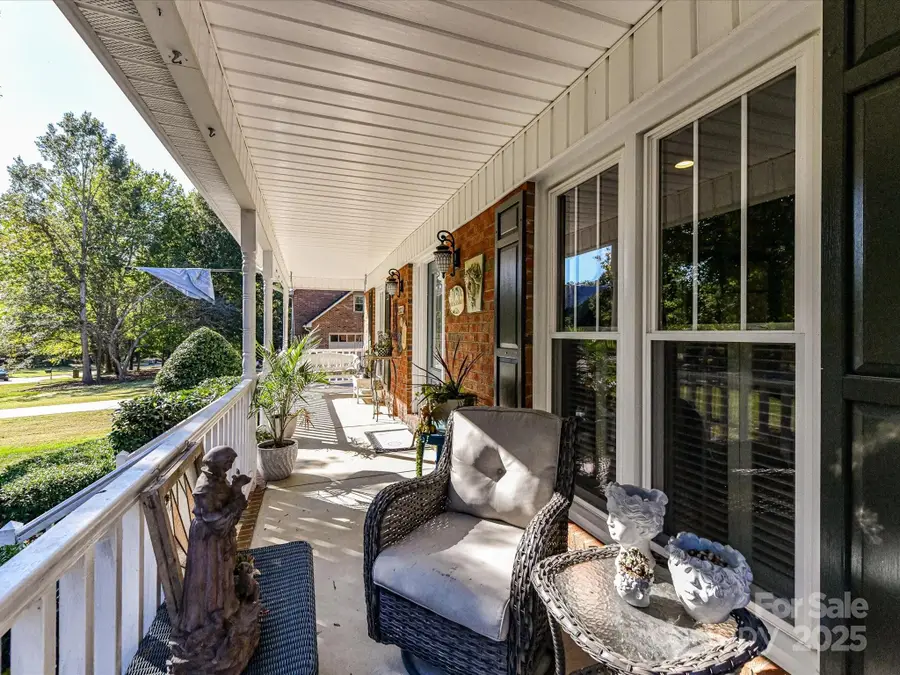 8320 Camelot Drive, Harrisburg, NC 28075 - Image #3