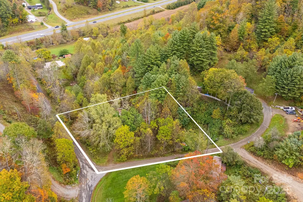 211 Evergreen Road, Burnsville, NC 28714 - Image #1