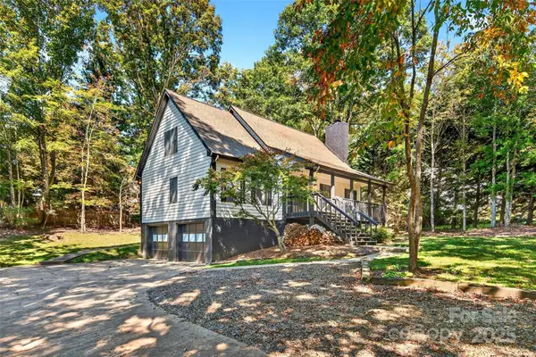 820 Lakey Gap Road, Black Mountain, NC 28711