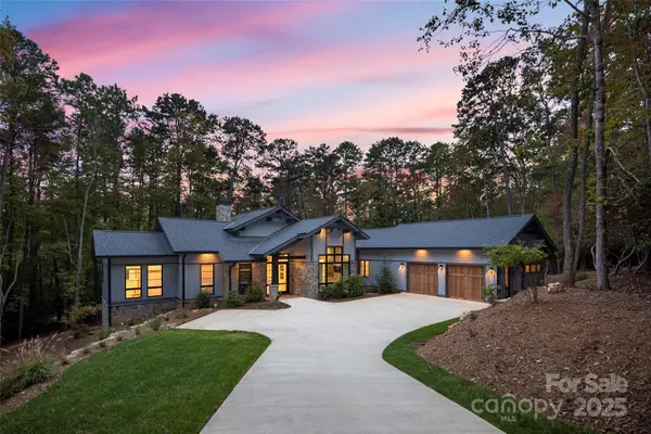 1565 Country View Way, Arden, NC 28704