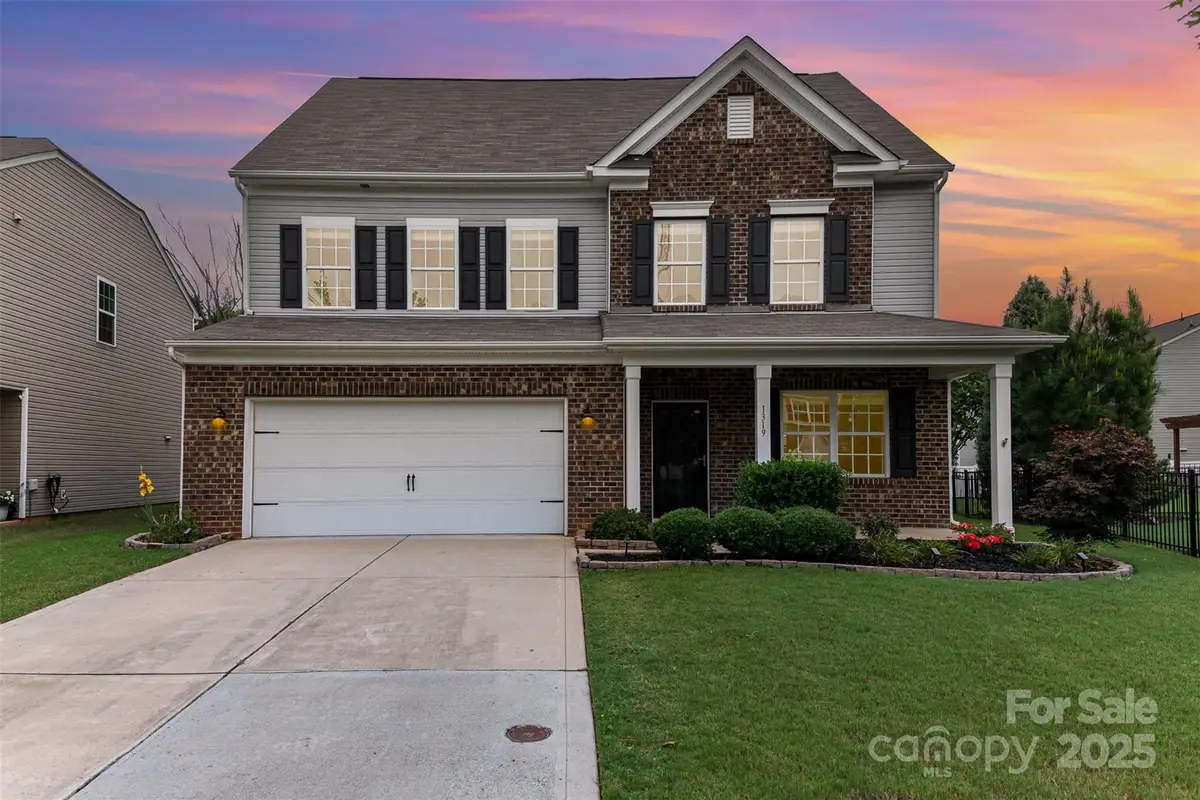 1319 Bridgeford Drive Nw, Huntersville, NC 28078 - Image #1