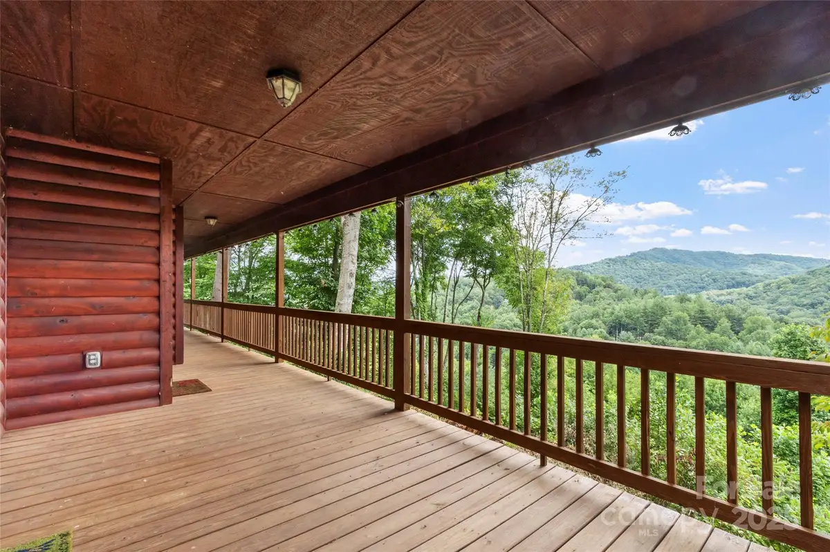 346 Appaloosa Trail, Burnsville, NC 28714 - Image #1