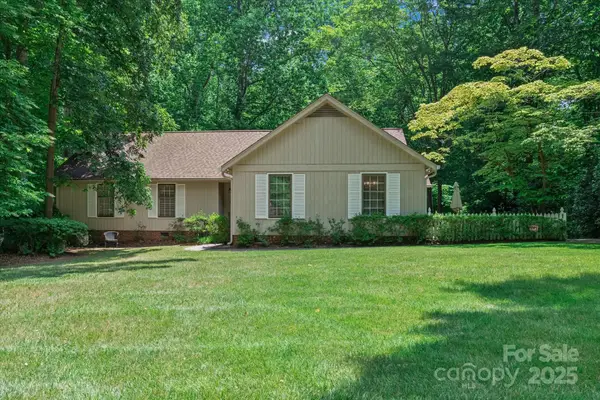 319 Kingsley Drive, Charlotte, NC 28270