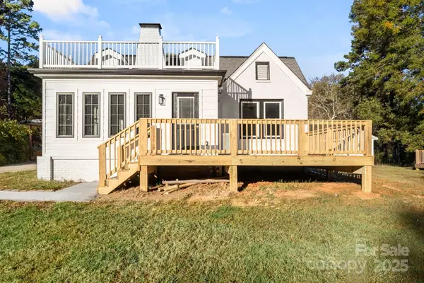 1011 N 14th Street, Bessemer City, NC 28016