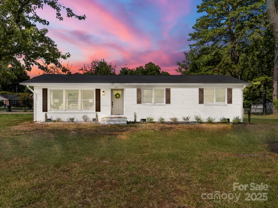 744 University Drive, Rock Hill, SC 29730 - Image #2