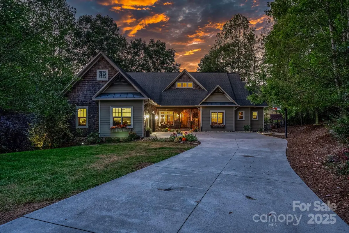 2219 Flanagan Drive, Lenoir, NC 28645 - Image #1