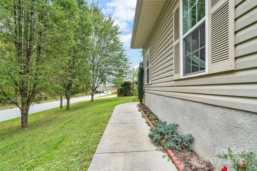 501 Orr's Camp Road, Hendersonville, NC 28792 - Image #2