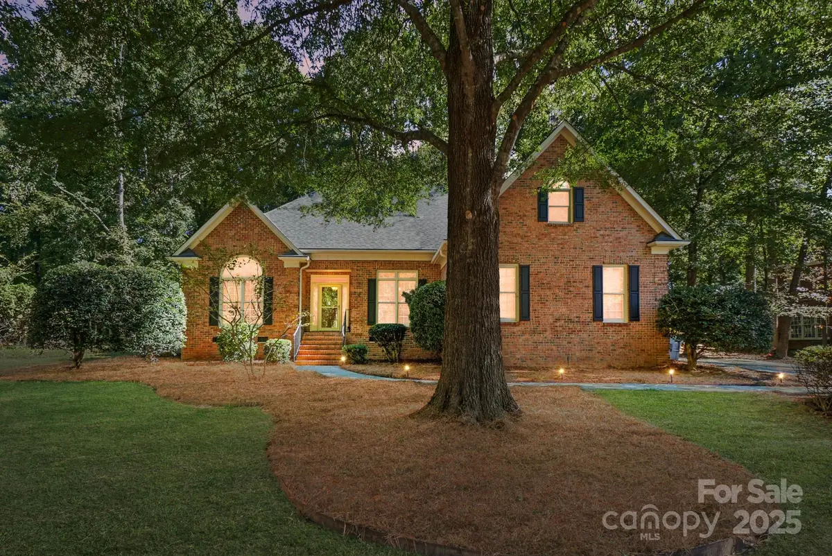 1200 Over Stream Lane, Matthews, NC 28105 - Image #1