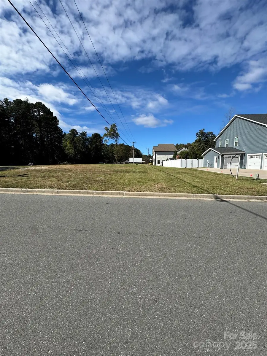 10130 Andres Duany Drive, Huntersville, NC 28078 - Image #3