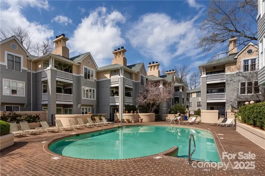 318 Queens Road #9, Charlotte, NC 28204 - Image #2