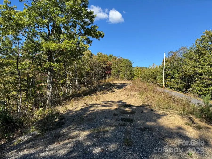 931 Mountainside Drive, Bryson City, NC 28713 - Image #3