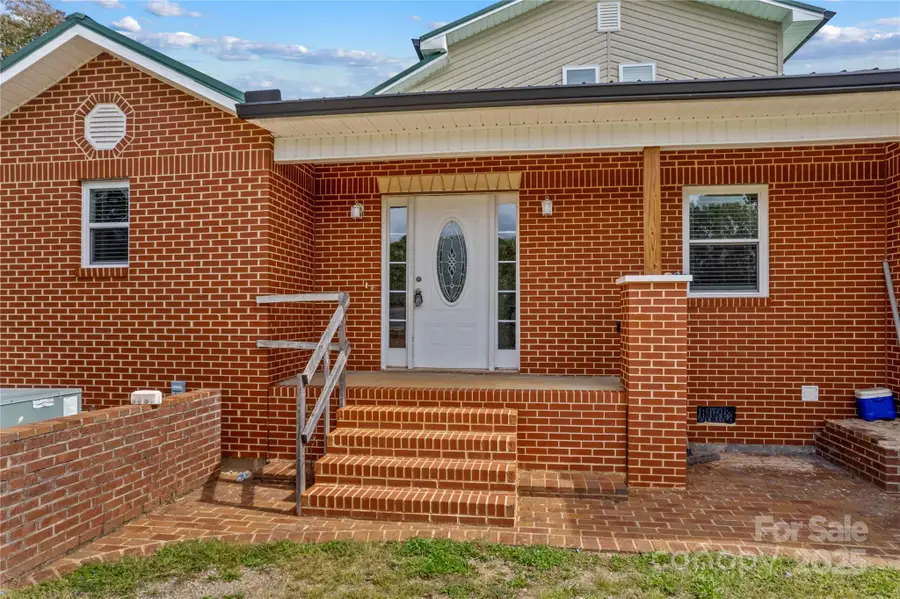 106 Emlee Street, Lexington, NC 27295 - #3