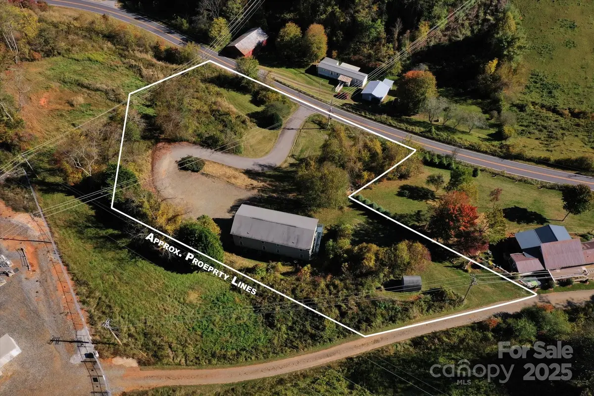 70 Mitchell View Drive, Mars Hill, NC 28754 - Image #1