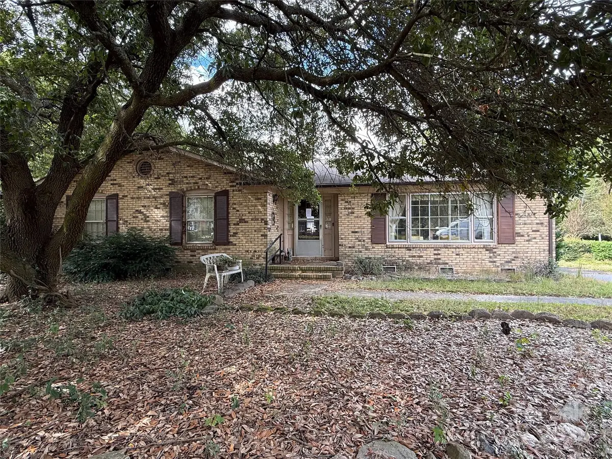 6906 Old Forge Drive, Charlotte, NC 28226 - Image #1