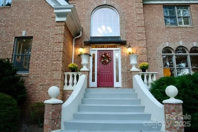 295 Laurel Ridge Drive, Waynesville, NC 28786 - Image #3