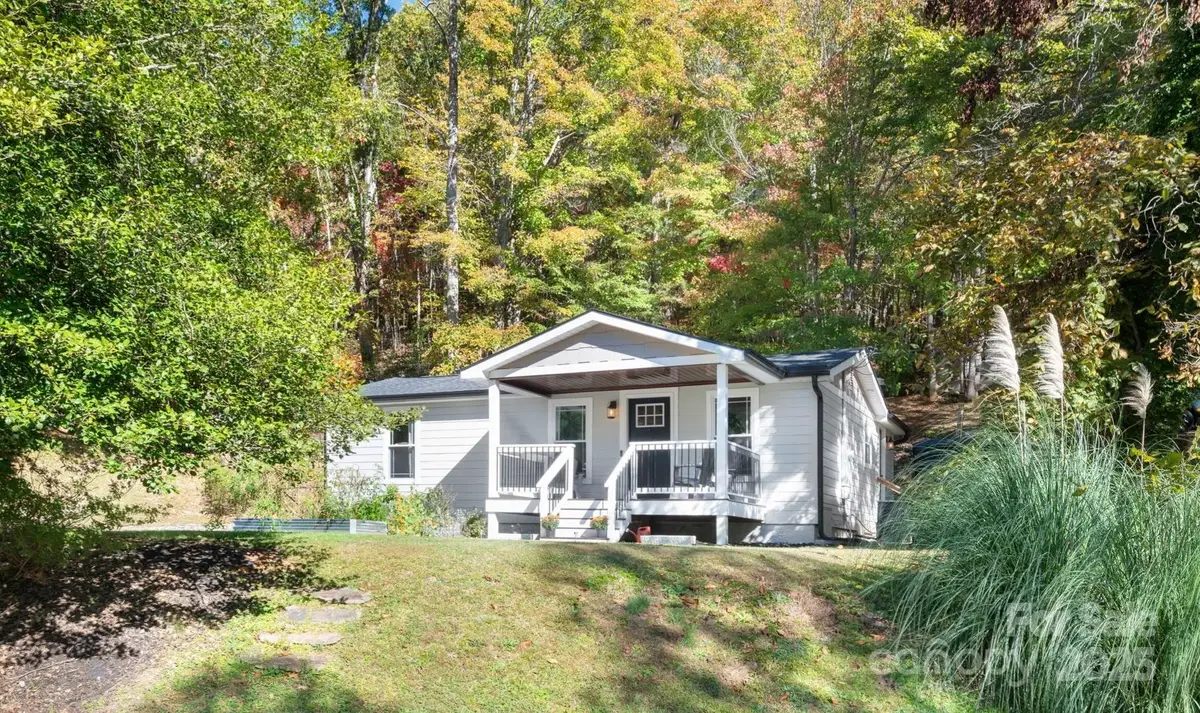 351 Dix Creek #2 Road, Leicester, NC 28748 - Image #1