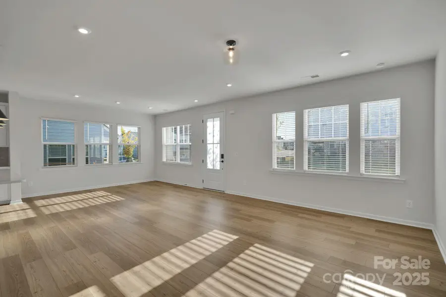 8817 Arrington Hall Drive, Charlotte, NC 28215 - Image #2