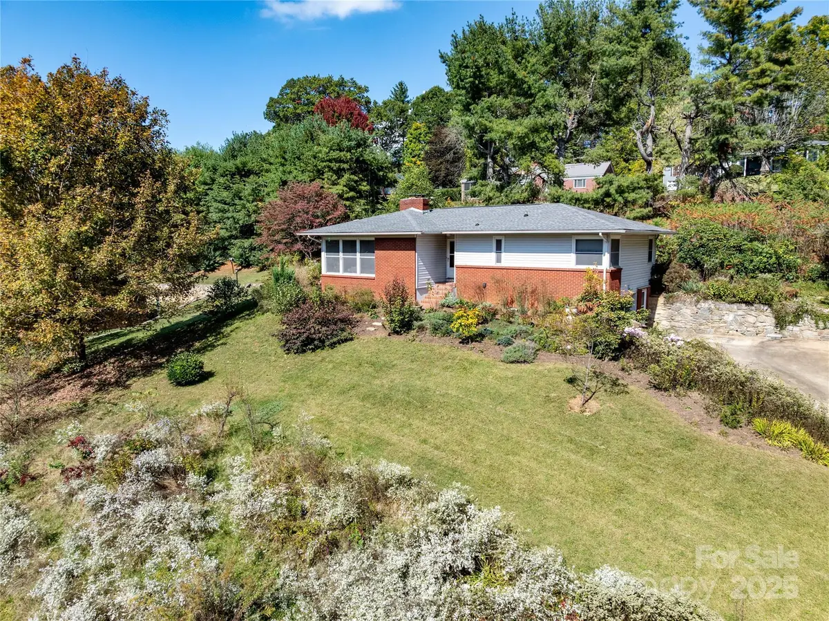 8 W Haywood Drive, Canton, NC 28716 - Image #1