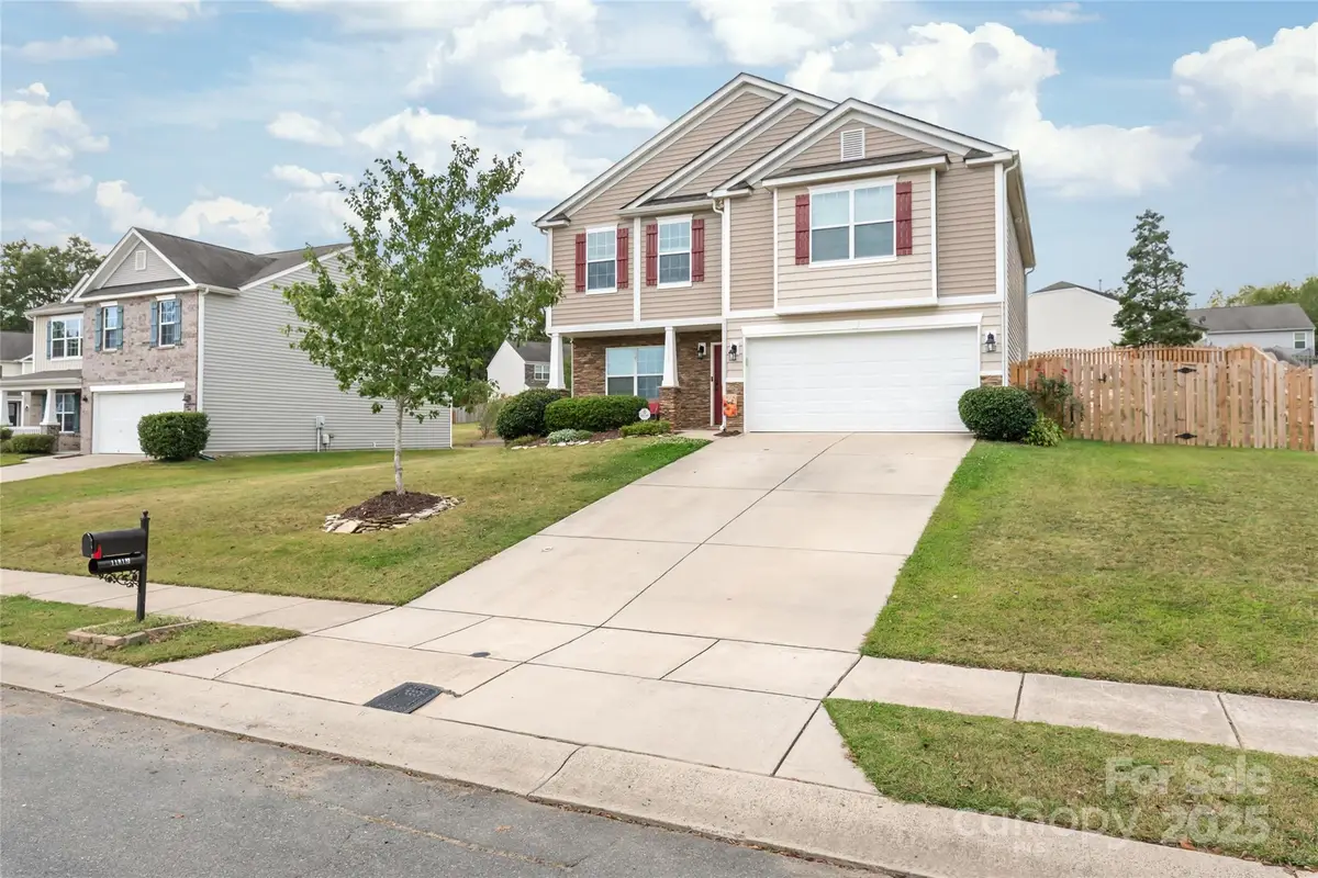 11818 Paver Lane, Midland, NC 28107 - Image #1