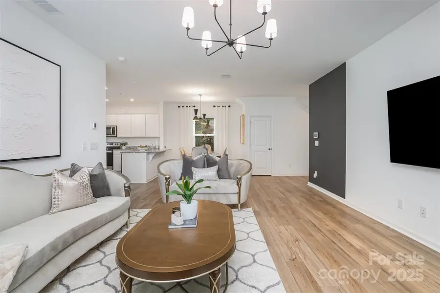 10002 Travis Floyd Lane, Charlotte, NC 28214 - Image #2