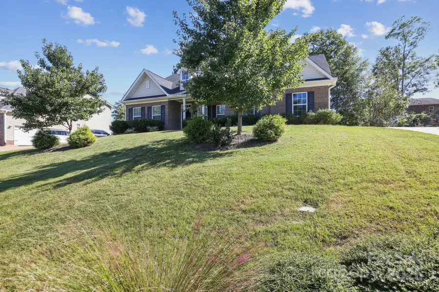 1648 Williamsburg Drive, Rock Hill, SC 29732 - Image #3