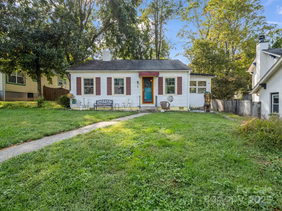 1729 Clairmont Drive, Hendersonville, NC 28791 - Image #2