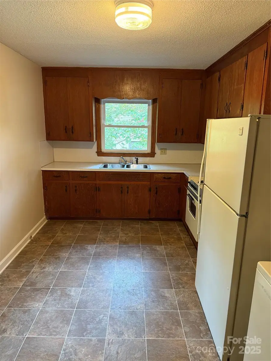 1003 Ramseur Street, Kings Mountain, NC 28086 - Image #3