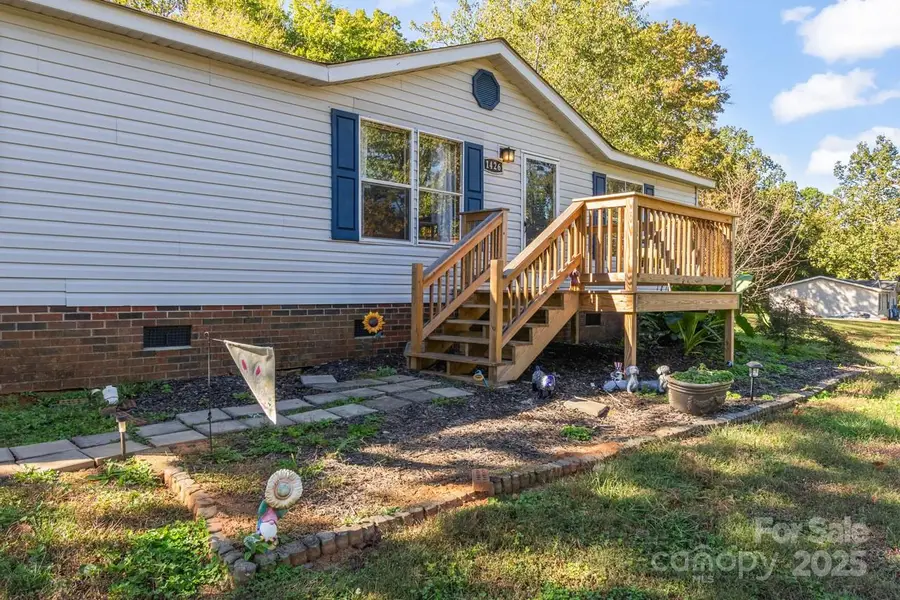 1426 John Lutz Circle, Lincolnton, NC 28092 - Image #2