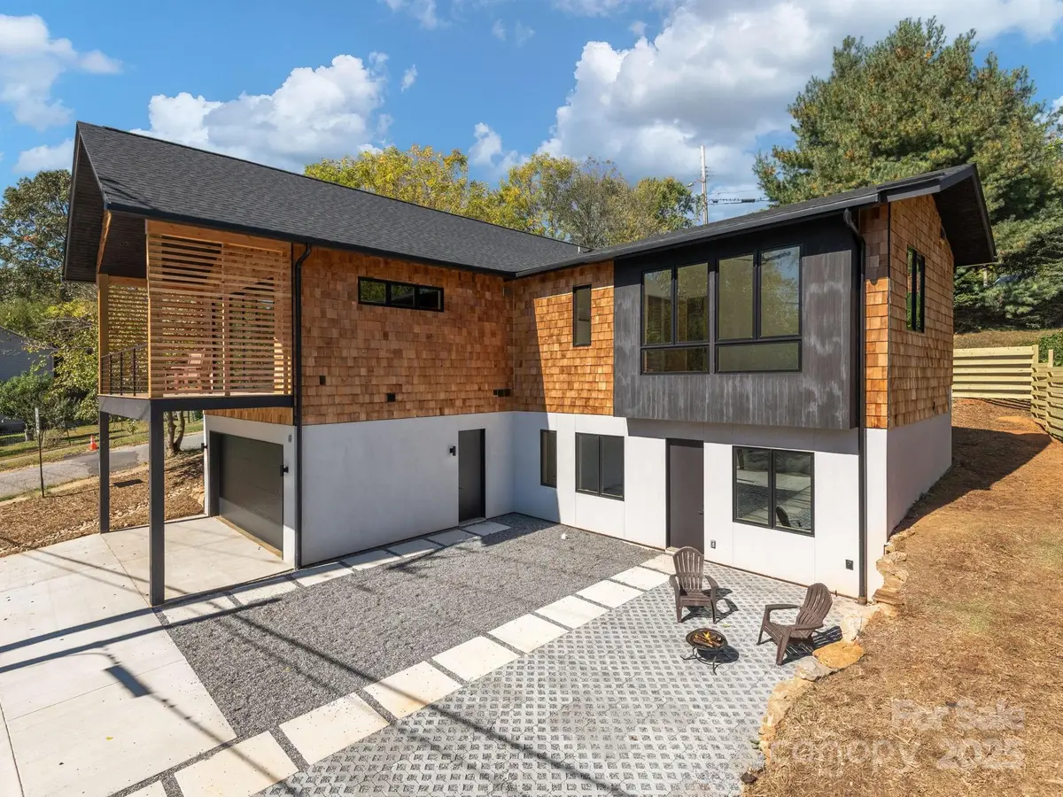 128 Choctaw Street, Asheville, NC 28801 - Image #1