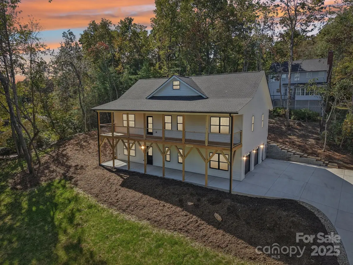 271 Greenstone Lane, Mills River, NC 28759 - Image #1