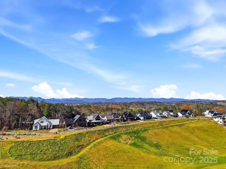 202 Westridge Farm Road #4, Asheville, NC 28804 - Image #3